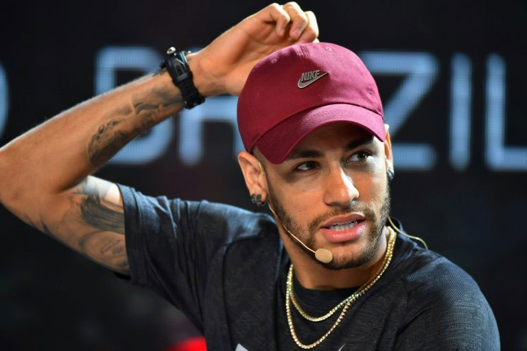 Neymar out until at least May 17, eyes 'dream' World Cup