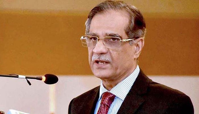 CJP asks ECP to clarify reason behind banning recruitment in govt institutions 