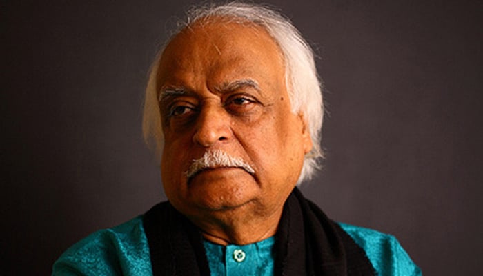 Anwar Maqsood apologises for ‘racist’ portrayal of Sindhis following backlash