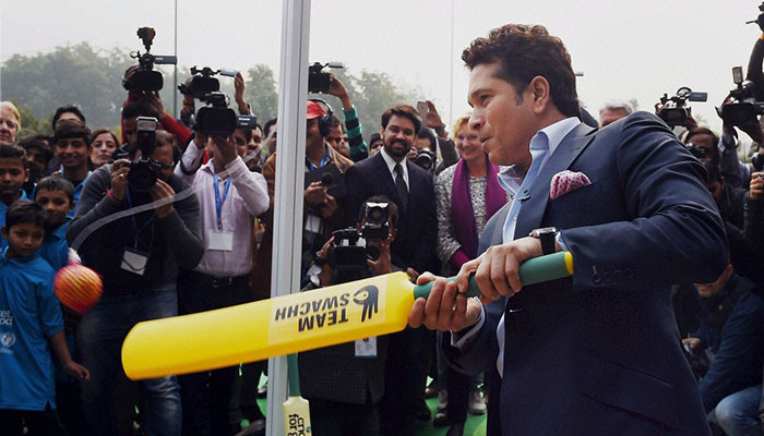 Tendulkar fans fume over Cricket Australia's birthday wish for Fleming