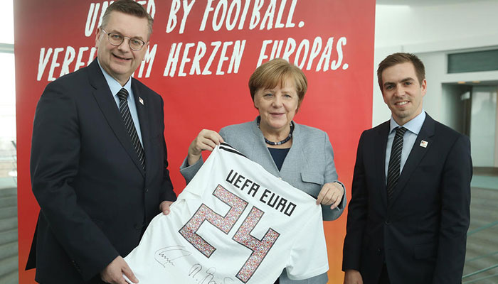 Germany lodges bid to host Euro 2024 football