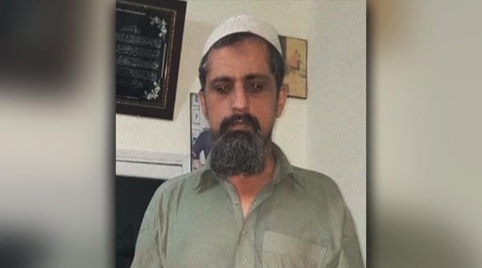 Police round up alleged TTP Karachi head during raid