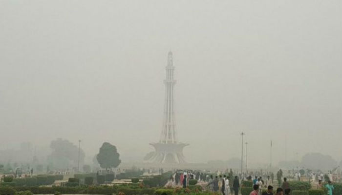 Nine out of 10 people breathing polluted air: WHO