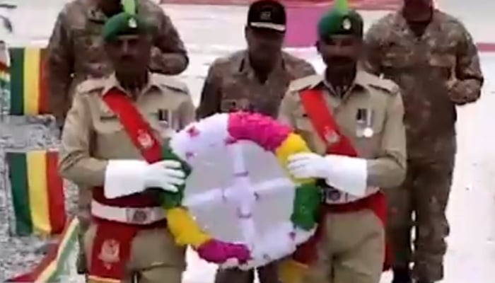 Martyrs of 2012 Gayari avalanche honoured in Siachen 