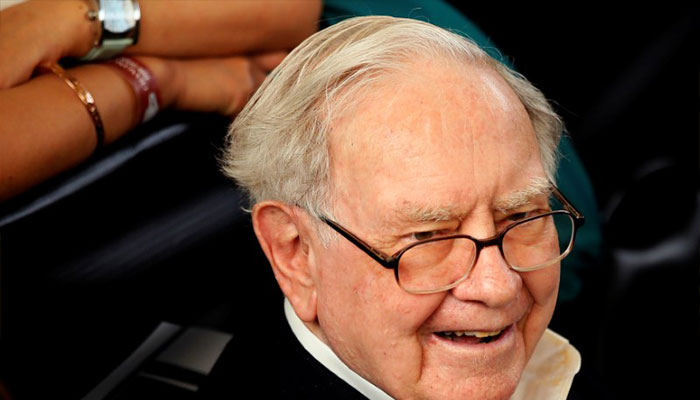 Apple hits record high after Buffett's Berkshire increases stake