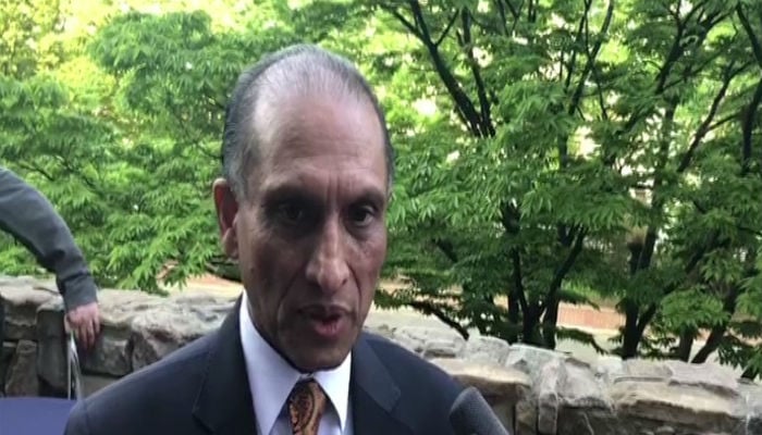 Pakistan slaps restrictions on United States diplomats in tit-for-tat row Pakistan slaps restrictions on United States diplomats in tit-for-tat row