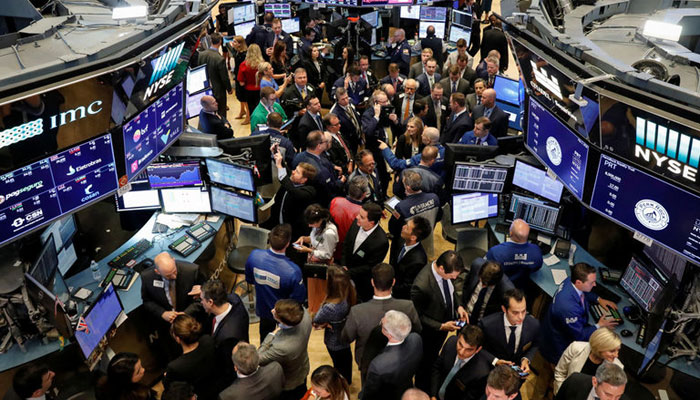 Wall Street gains as trade worries subside