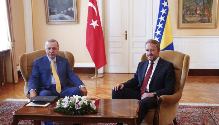 Turkey's Erdogan pledges investment in Bosnia ahead of rally