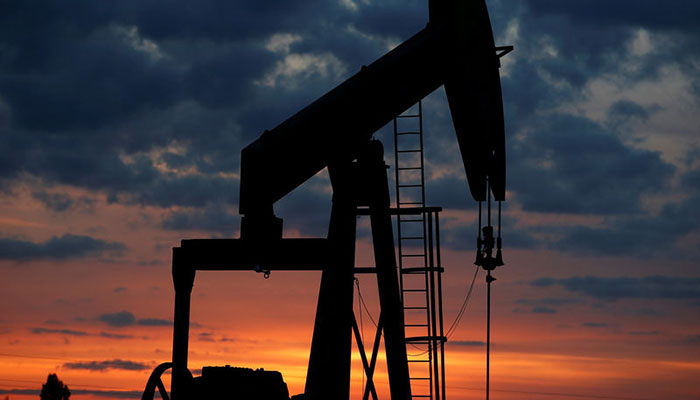 Oil prices rise with global markets after China, US put trade war 'on hold'