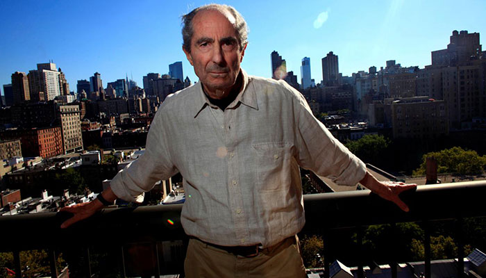 Pulitzer-winning author Philip Roth dies at 85