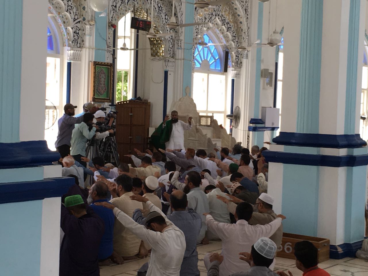 Special prayers for rain held in Karachi