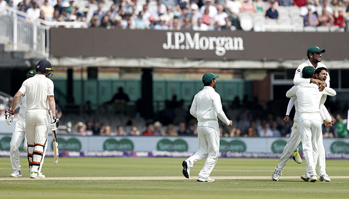 Pakistan dismantle England at Lord’s to win first Test