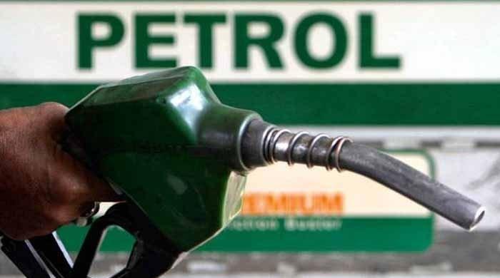 OGRA recommends Rs8 hike in petrol price