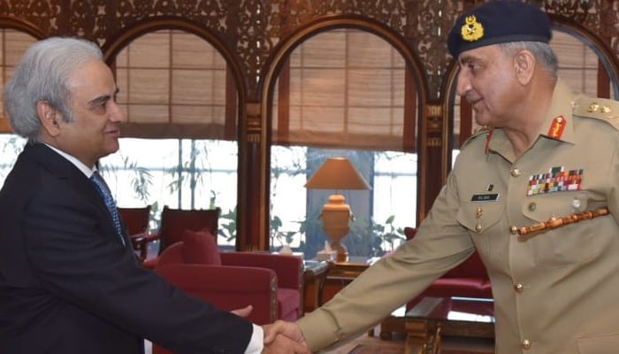 Caretaker PM Justice (r) Mulk meets Army Chief Gen Bajwa