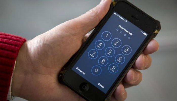 Apple steps up encrytion to thwart police cracking of iPhones