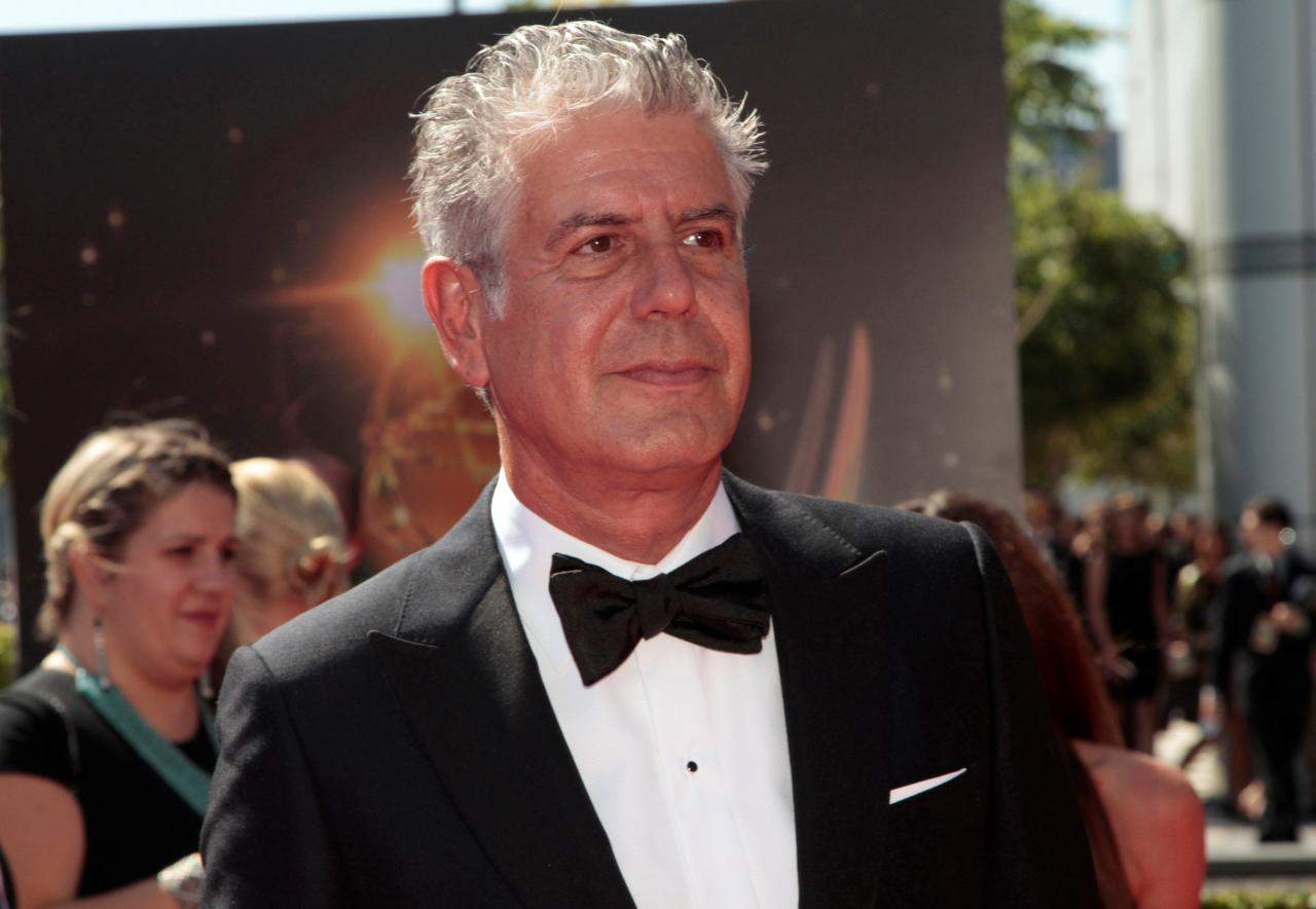 No drugs in celebrity chef Bourdain's body when he died: prosecutor