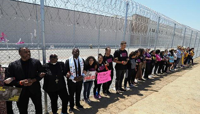 'We want the children free!': a cry from inside migrant detention centre