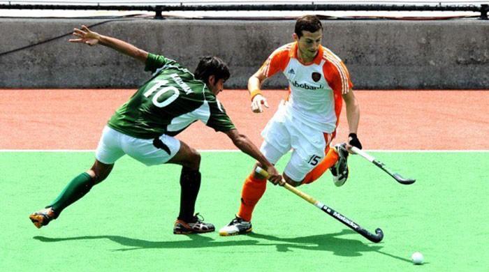 Hockey Champions Trophy: Netherlands beat Pakistan 4-0