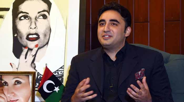 Bilawal says not in a ‘mood’ to work with PTI, PML-N  [embed_video1 url=https://ift.tt/2yVnjpr...