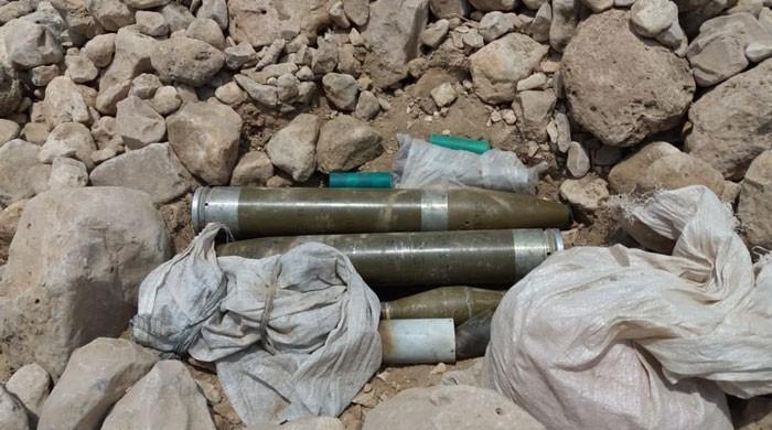 Security forces seize 20kg explosives in Dera Bugti operation