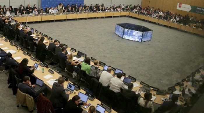 FATF issues action plan Pakistan will implement while on grey list  FATF plenary meeting. Photo: FileThe Financial Action Task Force (FATF) has said Pakistan has made “a high-level political commitment” to work with the global watchdog and Asia/Pacific Group on Money Laundering (APG) to strengthen its...