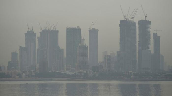 Air pollution plays significant role in diabetes: study  Air pollution contributed to 3.2 million new cases of diabetes globally in 2016, the study found. Photo: AFPPARIS: Air pollution caused one in seven new cases of diabetes in 2016, according to a US study, which found even low levels raised the...