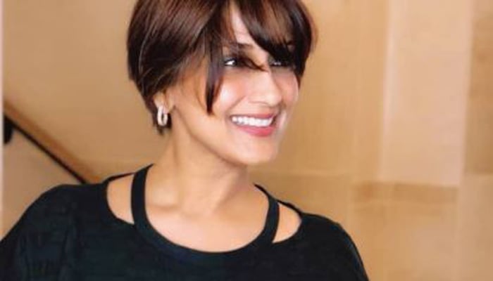 Sonali Bendre pens inspiring note as she shares transformation ahead of cancer treatment