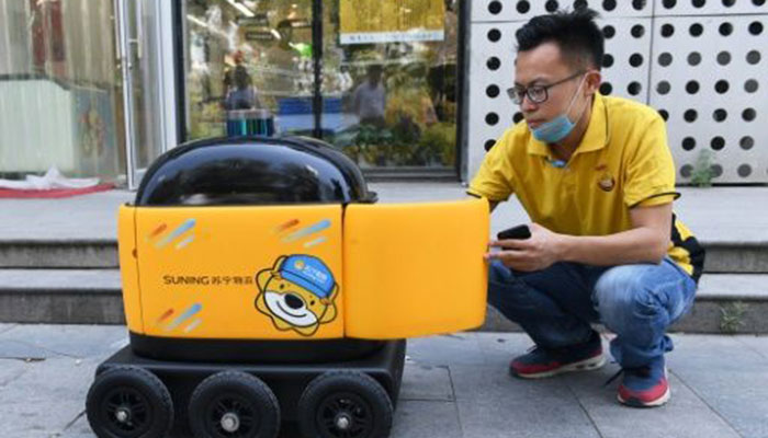 In China, yellow robots deliver snacks to your home