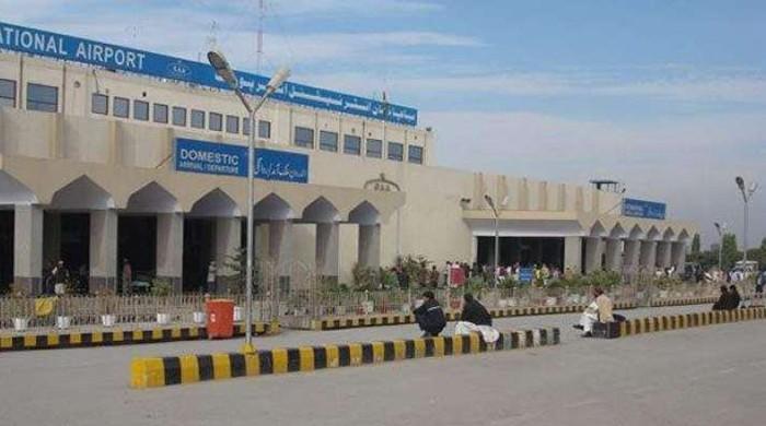  Helicopter crash-lands at Peshawar's Bacha Khan airport 