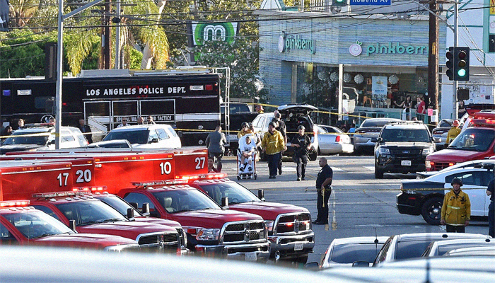 LAPD respond to 'active' incident at Silver Lake supermarket