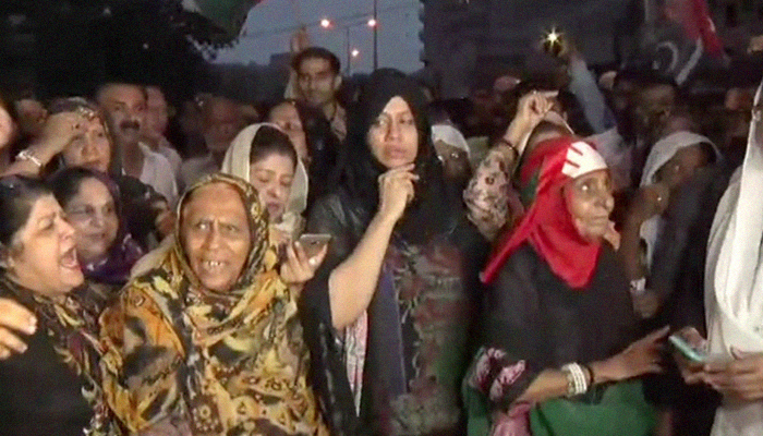 PPP workers decry Bilawal's defeat, stage protest in Karachi