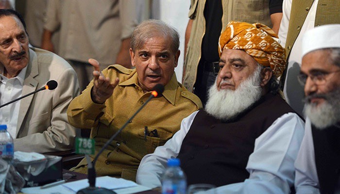 JI chief rejects Rehman’s suggestion against taking oath in parliament