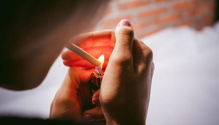 Smoking ban in public housing might make quitting easier