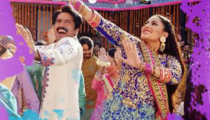 Load Wedding’s ’Munday Lahore De’ is a foot-tapping bhangra number