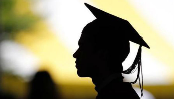 Bahrain to take action against fake degree holders