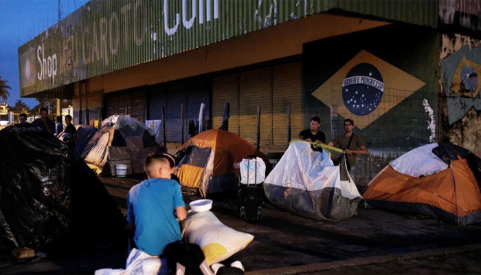 Brazilian border state asks supreme court to halt entry of Venezuelans