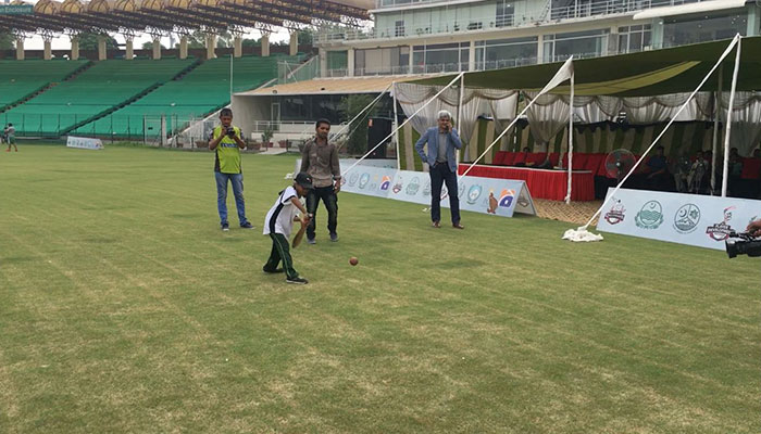 Eight-year-old Samiya impresses at Qalandars’ Lahore trials