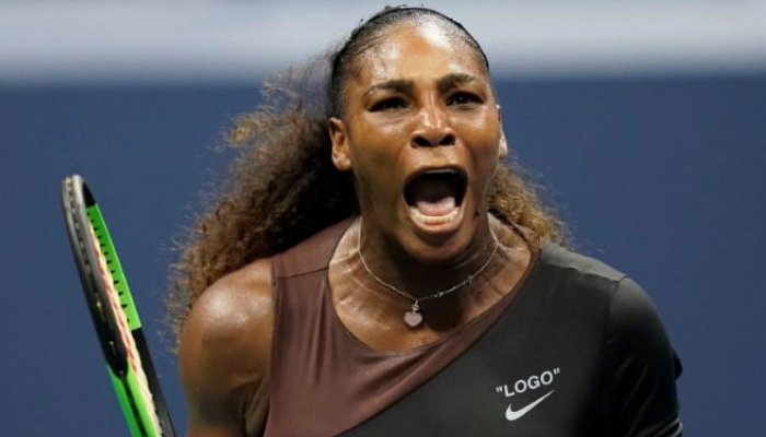 Serena battles past Pliskova to reach semis