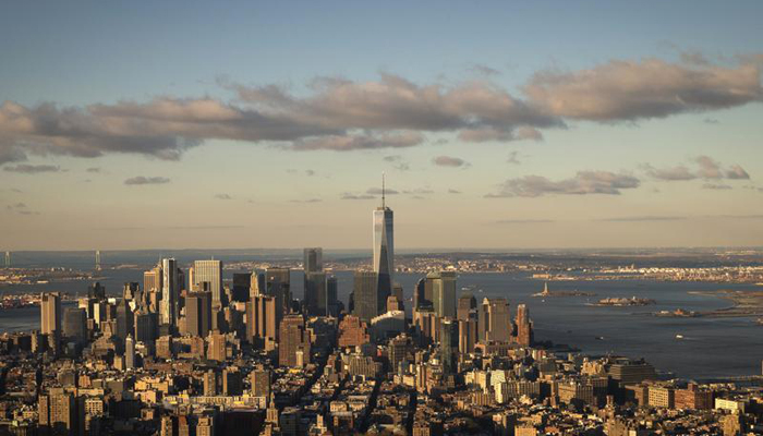 New York overtakes London as world's top financial centre: survey