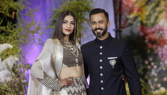 Sonam Kapoor reveals Anand Ahuja initially tried to set her up with his friend