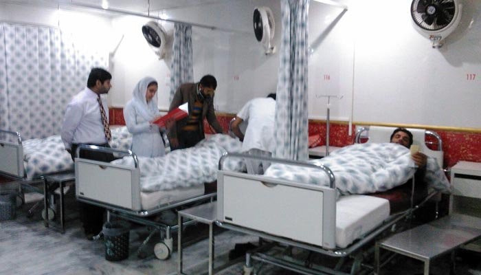Hospitals should not exceed limit set by PMDC when charging patients: CJP 