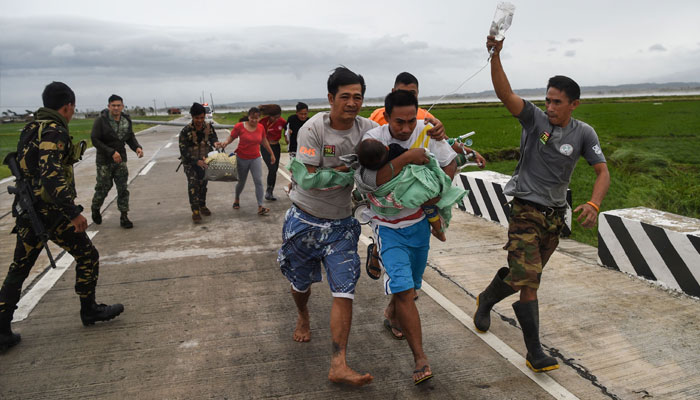 Super Typhoon Mangkhut claims first victims in the Philippines