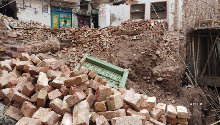 Case filed against govt official for demolishing antique building in Peshawar