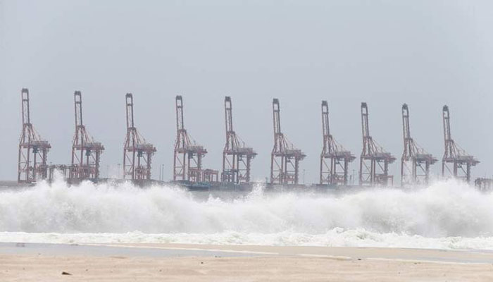 Heavy rains, floods expected as Oman braces for cyclone 