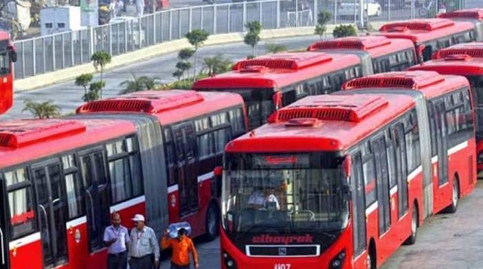 Punjab govt to end subsidies on Metro bus fares  Punjab govt to end subsidies on Metro bus fares