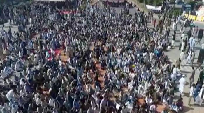 Utility stores' employees protest in Islamabad for second day Utility stores' employees protest in Islamabad for second day