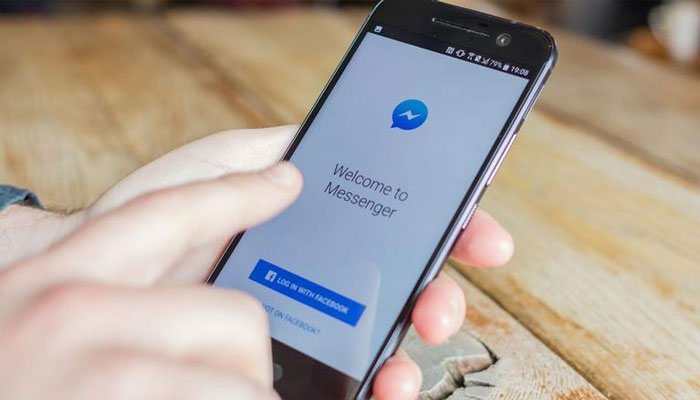 Facebook redesigns Messenger app