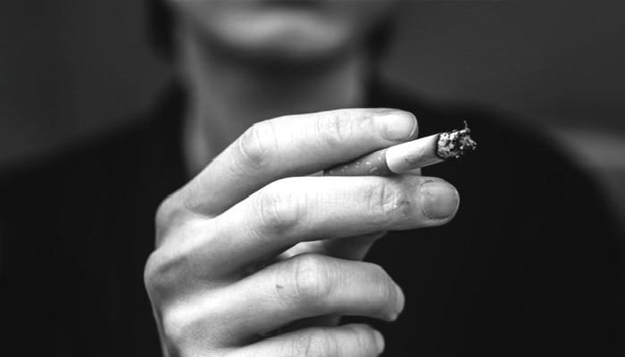 KP bans smoking, naswaar in educational institutes