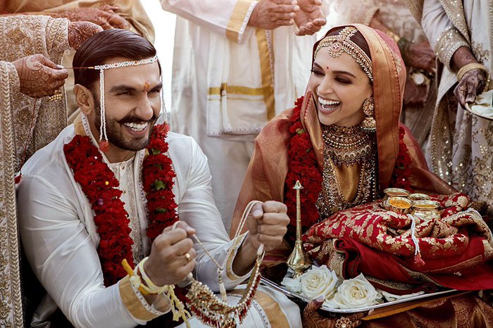 Deepika and Ranveer share pictures of their wedding 