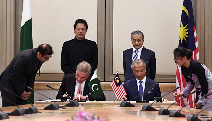 Pakistan, Malaysia sign agreement to partially abolish visa